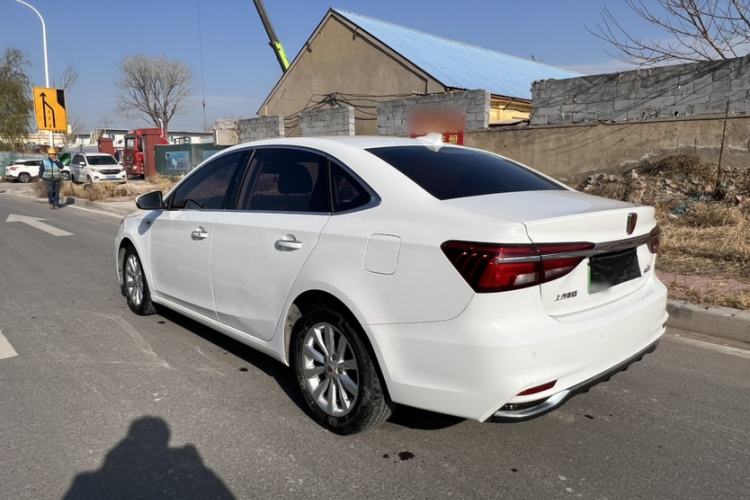 Used Roewe i6 New Energy 2017 45T Hybrid Connect & Smart Enjoyment Edition
