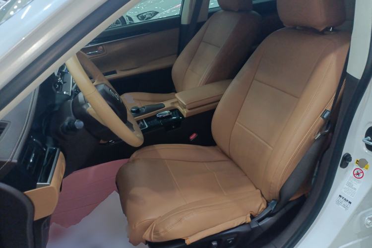 Used Lexus ES 2016 200 Midnight Special Limited Edition
