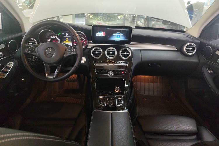 Used Mercedes-Benz C-Class 2017 Facelift C 200 L