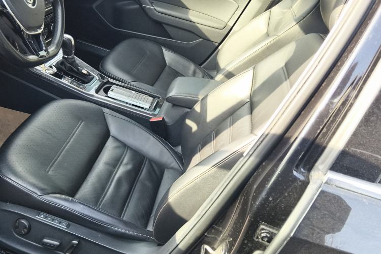 Used Volkswagen Passat 2017 330TSI DSG Prestige Edition
