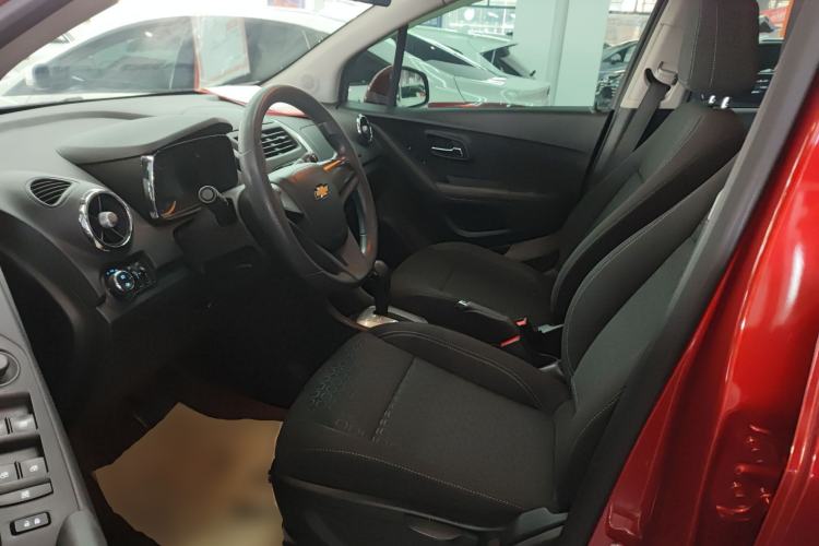 Used Chevrolet Trax 2016 1.4T Automatic Two-Wheel Drive Comfort Version with Sunroof