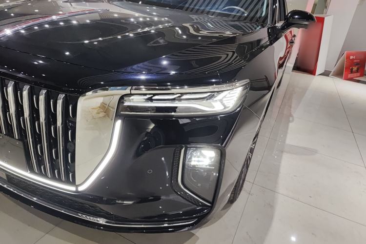 Used Hongqi H9 2024 2.0T Qixiang Luxury Business Edition
