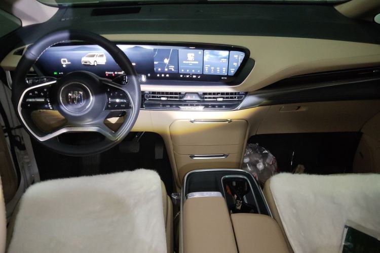 Used Buick Century 2023 2.0T Seven-Seater Deluxe Edition
