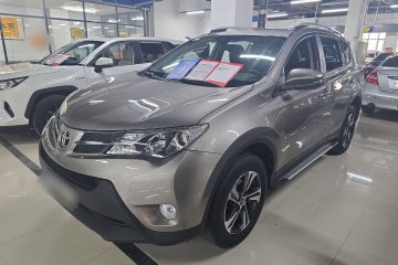 Used Toyota RAV4 2015 2.0L CVT Two-Wheel Drive Fashion Edition