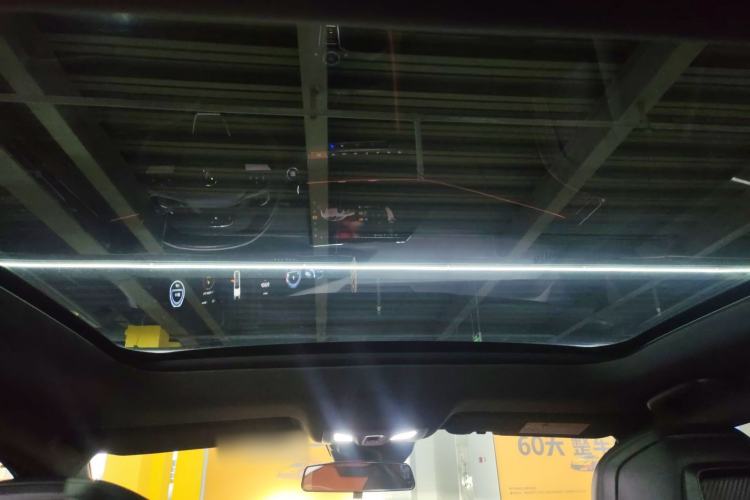 Used Changan UNI-V 2022 1.5T Prestige Version