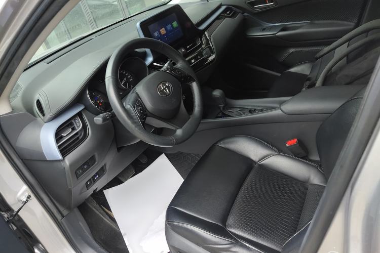 Used Toyota IZOA 2021 2.0L Enjoy Edition