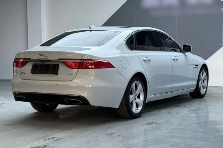 Used Jaguar XFL 2018 XFL 2.0T 200PS Elite Edition