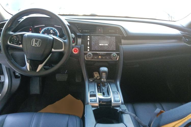 Used Honda Civic 2016 220TURBO CVT Luxury Edition
