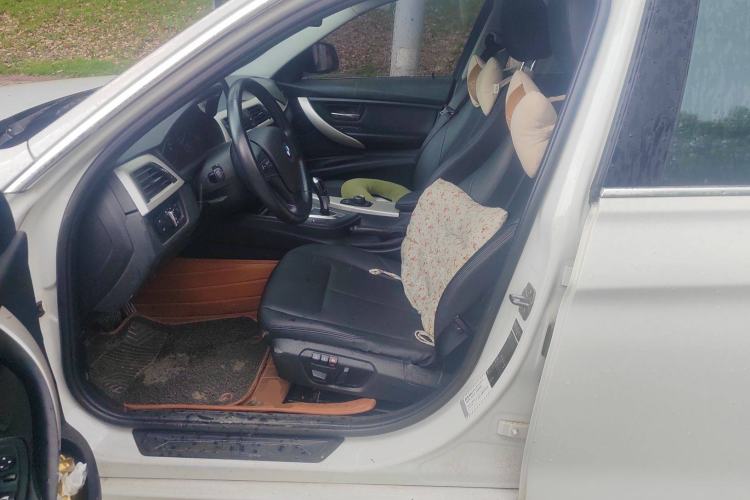 Used BMW 3 Series 2015 320Li Fashion Model
