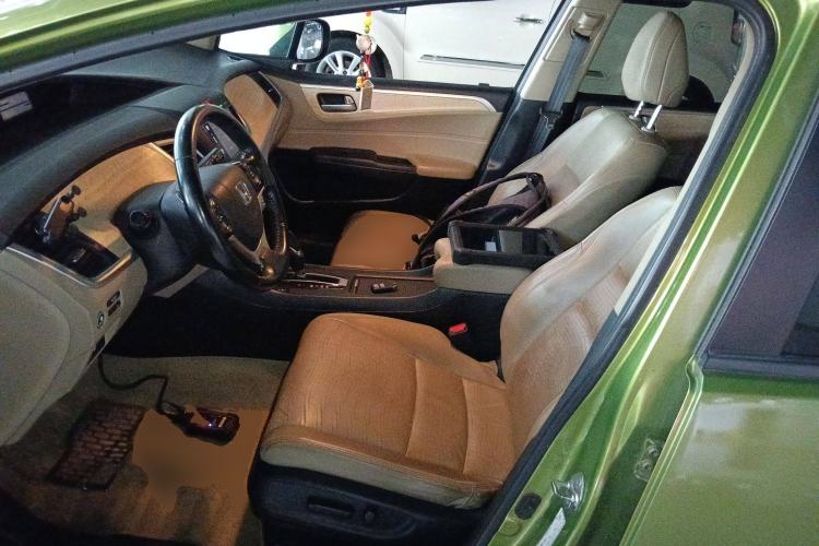 Used Honda Jade 2013 1.8L CVT Luxury Edition 5 seats
