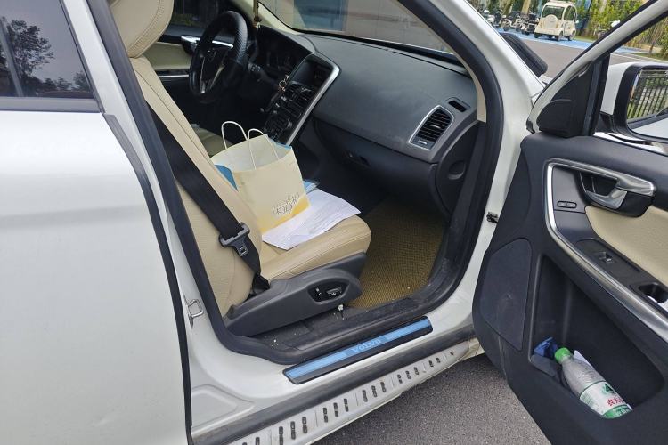 Used Volvo XC60 2013 T5 Comfort Edition
