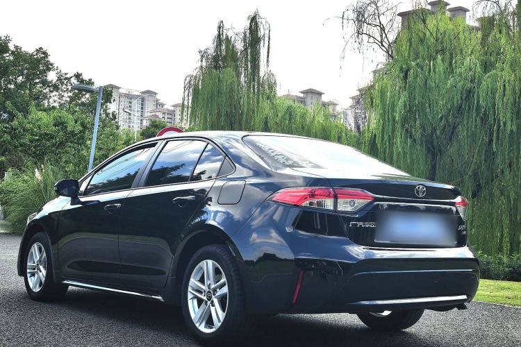 Used Toyota Levin 2021 185T CVT Luxury Edition
