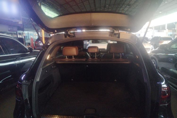 Used Mercedes-Benz GLC 2021 GLC 260 L 4MATIC Luxury Model
