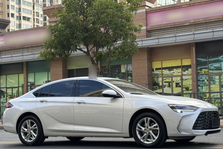 Used Buick Regal 2024 25T Deluxe Edition
