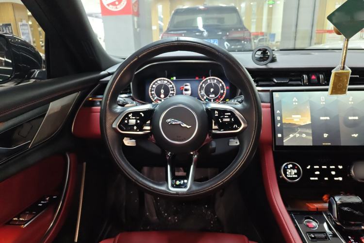 Used Jaguar XFL 2023 XFL 2.0T P250 Two-Wheel-Drive Elite Sport Edition
