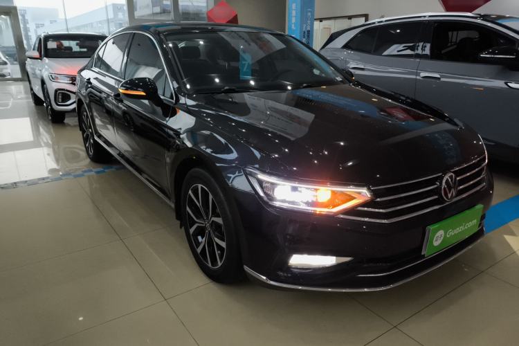 Used Volkswagen Magotan 2020 330TSI DSG Leading Model
