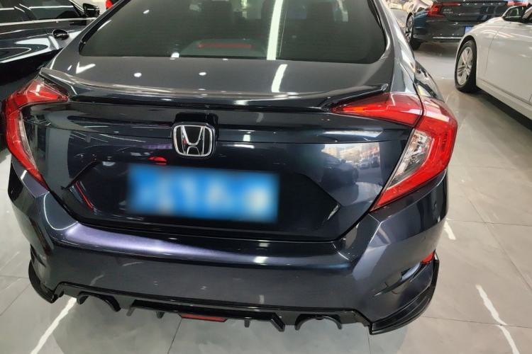 Used Honda Civic 2016 220TURBO CVT Luxury Edition