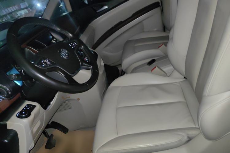 Used Buick GL8 2018 28T Luxury Model China VI Standard
