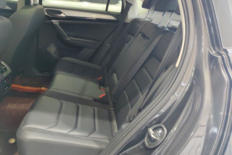 Used Volkswagen Tayron 2019 330TSI Two-Wheel Drive Luxury Model China VI Standard
