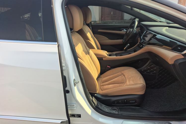 Used Buick LaCrosse 2016 20T Luxury Model
