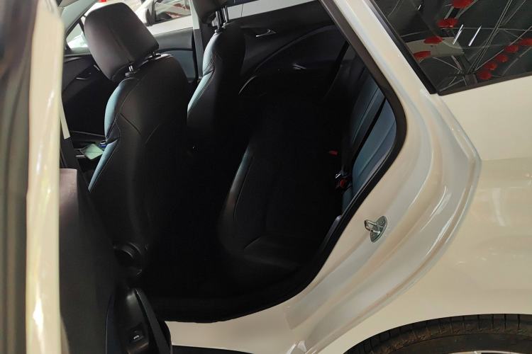 Used Buick Velite 6 2023 430km Range Commuter Version
