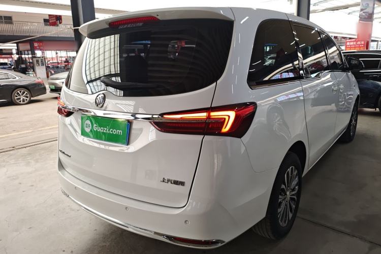 Used Buick GL8 2021 Land Cruiser Executive Class 652T Comfort Model
