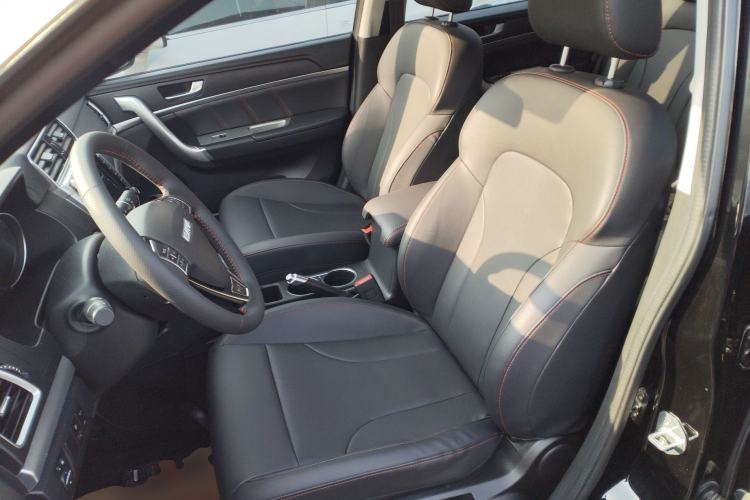 Used Haval M6 2019 1.5T DCT Two-Wheel Drive Elite Version China VI Standard
