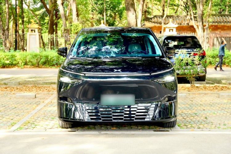 Used XPeng X9 2024 702 Ultra-Long Range Max