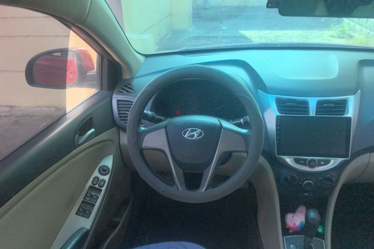 Used Hyundai Verna 2014 1.4L Automatic Smart GLS
