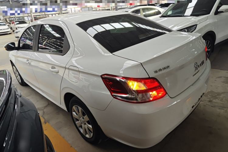 Used Peugeot 301 2016 1.6L Manual Comfort Edition
