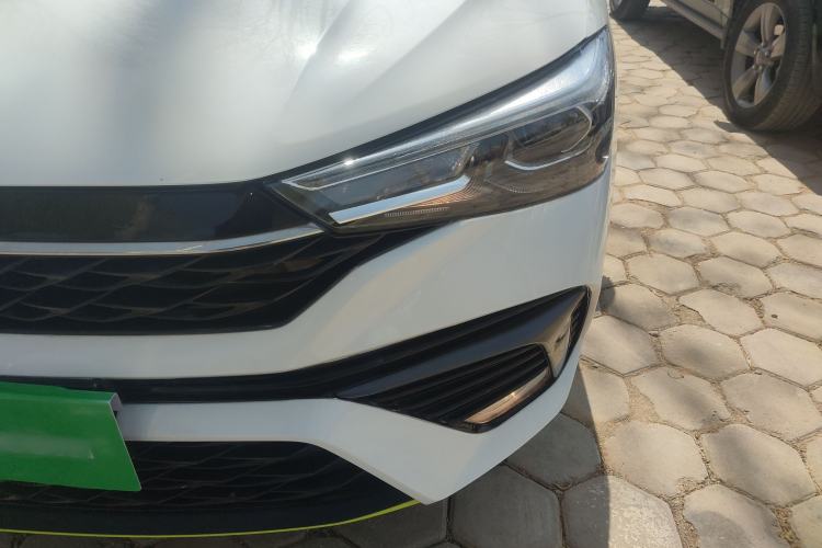 Used Roewe i5 2021 1.5L CVT Platinum Edition
