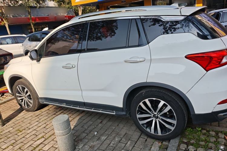 Used GAC Trumpchi GS4 2017 235T Automatic Two-Wheel Drive Luxury Smart Connectivity Version