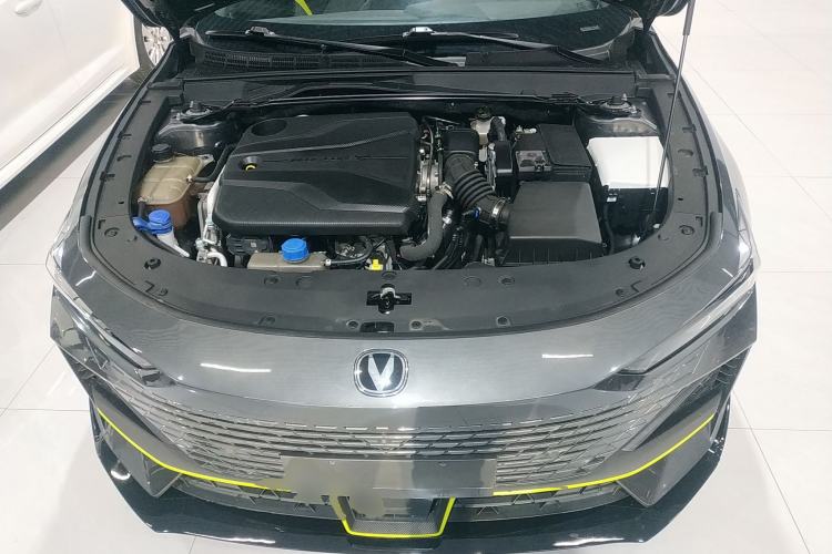 Used Changan UNI-V 2022 1.5T Sport Edition
