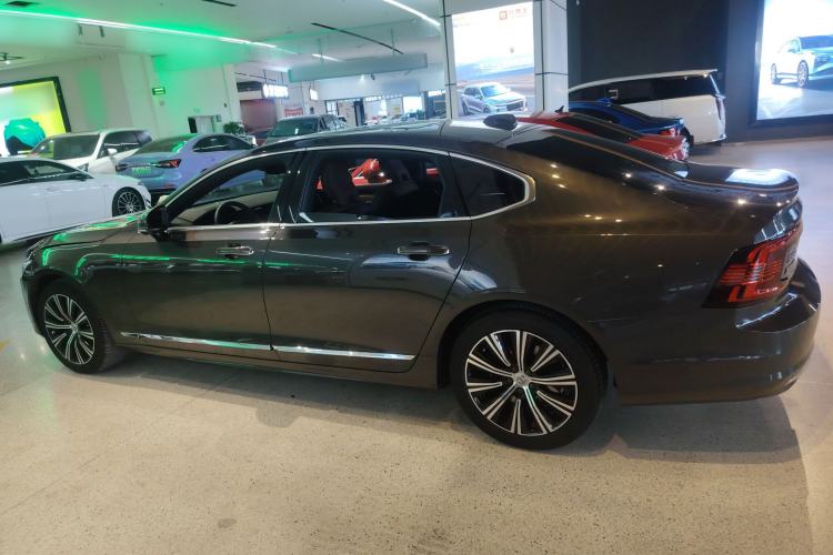 Used Volvo S90 2021 B5 Zhiyi Luxury Edition
