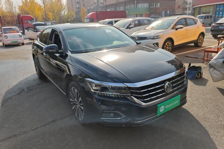 Used Volkswagen Passat 2019 330TSI Luxury Edition China VI Standard
