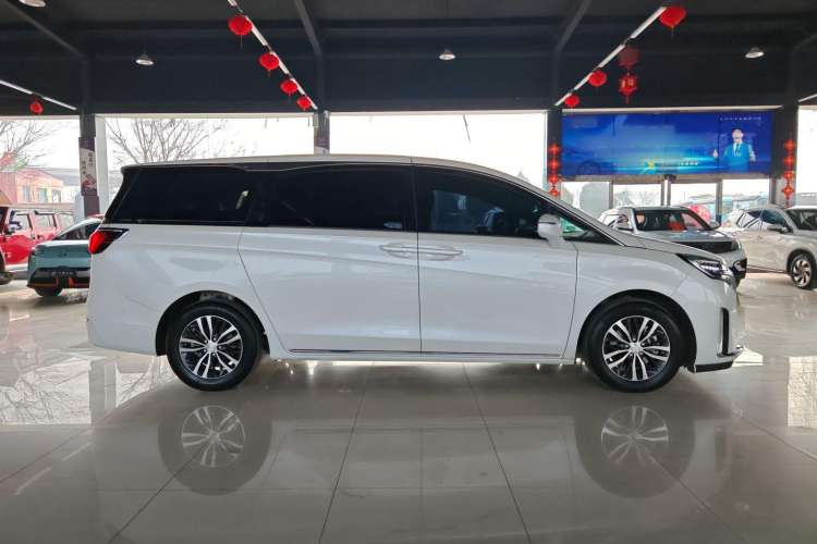 Used Buick GL8 2023 ES Lu Zun Deluxe Model
