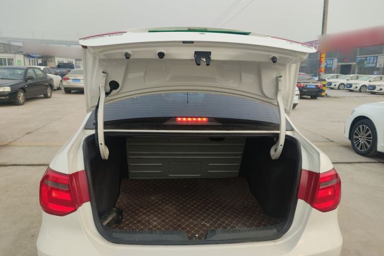 Used Volkswagen Jetta 2015 Value Edition 1.6L Manual Fashionable Style