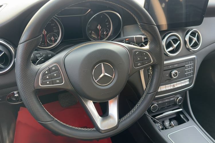 Used Mercedes-Benz GLA 2017 GLA 200 Sport Edition
