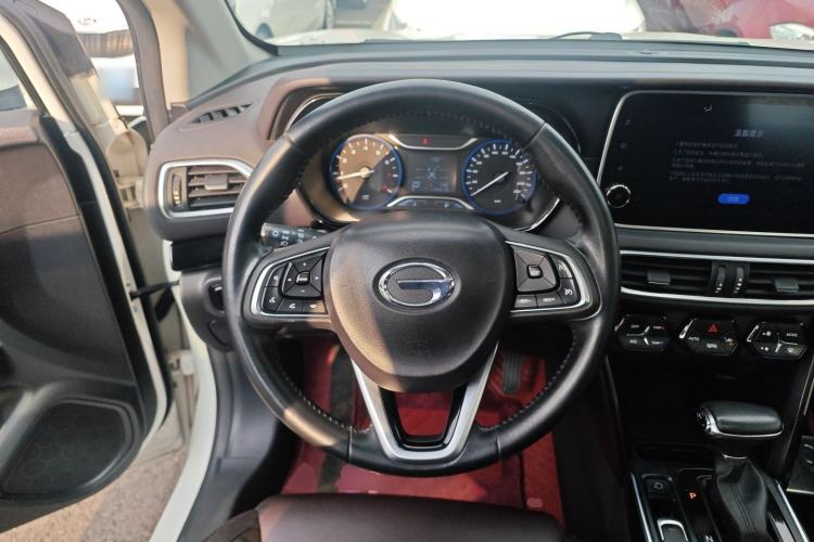 Used GAC Trumpchi GS4 2018 235T Automatic Two-Wheel Drive Luxury Smart Connectivity Version
