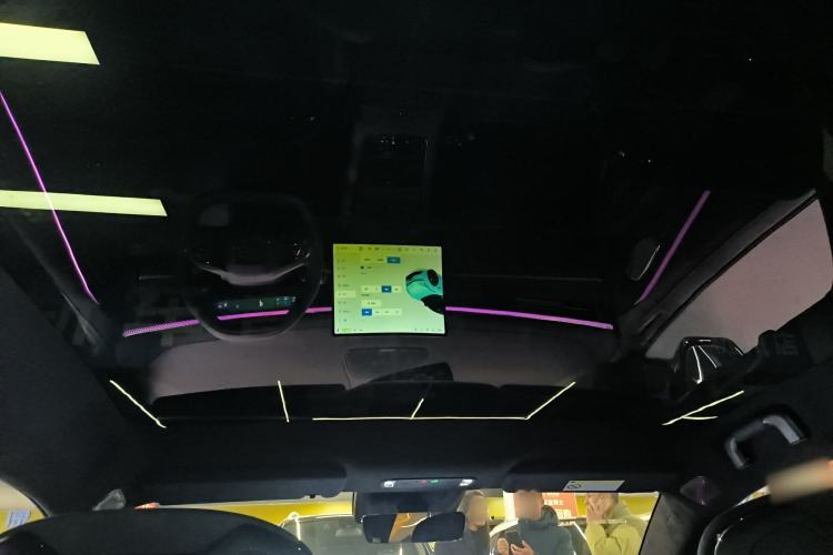 Used Lynk & Co Lynk & Co 10 EM-P 
