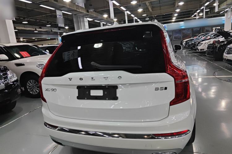 Used Volvo XC90 2021 B5 SmartDrive Luxury Edition 5-seater
