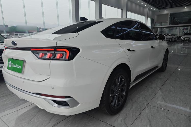 Used Ford Mondeo 2025 2.0T EcoBoost Luxury Version