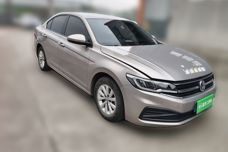 Used Volkswagen Bora 2020 1.5L Manual Fashion Edition
