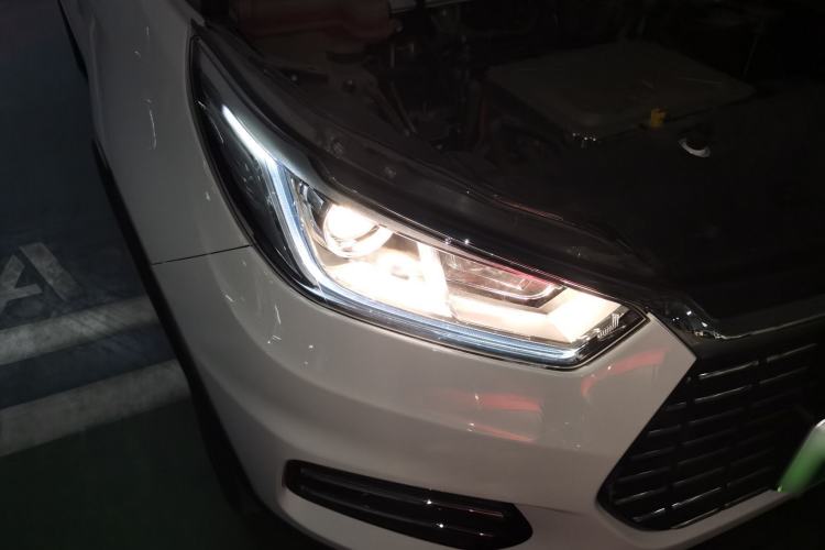 Used BYD Yuan New Energy 2019 EV360 Smart Connect Leading Model
