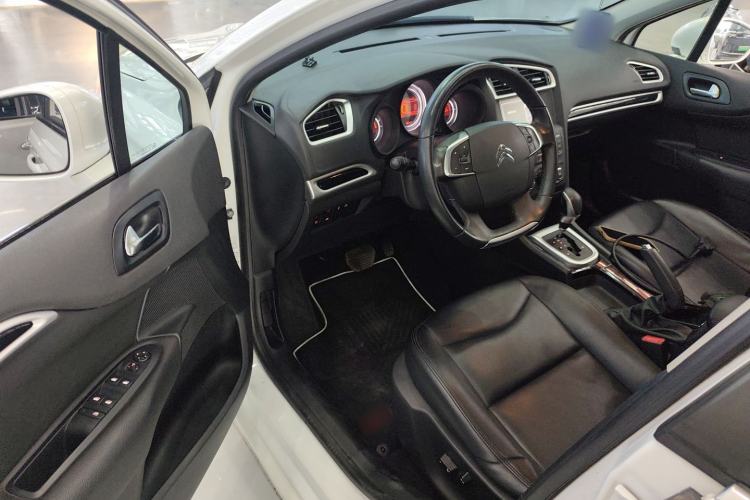 Used Citroen C4L 2015 1.2T Automatic Luxury Edition
