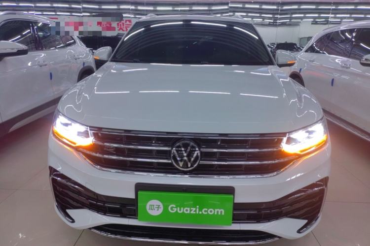 Used Volkswagen Tiguan L 2024 Outstanding Model 330TSI Automatic Two-Wheel Drive R-Line Dragon Glory Edition

