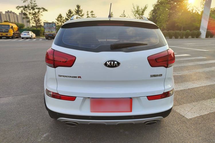 Used Kia Sportage R 2015 2.0L Automatic Two-Wheel Drive DLX Model
