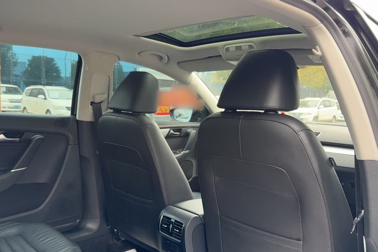 Used Volkswagen Magotan 2015 1.8TSI Advanced Model
