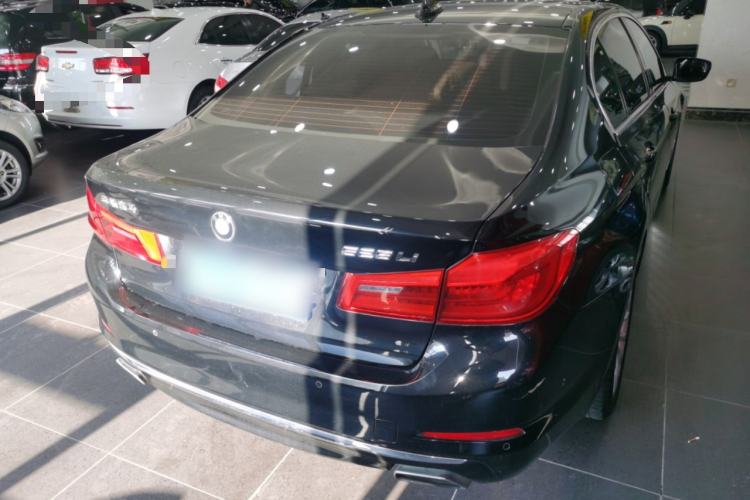 Used BMW 5 Series 2019 Facelifted 525Li Luxury Package
