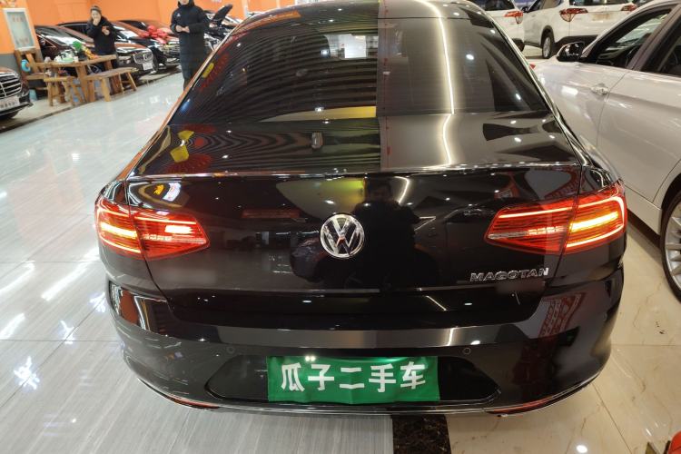 Used Volkswagen Magotan 2019 330TSI DSG Leading Edition China V Standard
